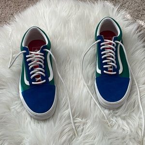 Yacht club Vans 💙❤️💛